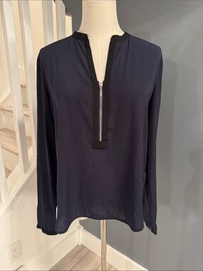Armani Exchange Navy and Black colour blocked zipper blouse. Size M